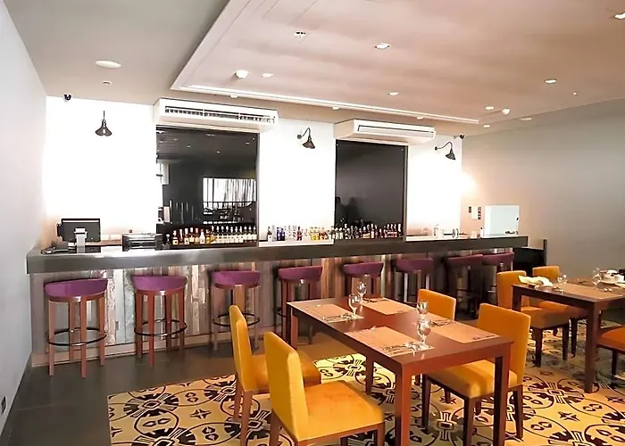 Hotel Amelie 3*