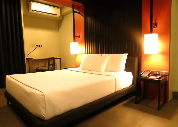 Hotel Amelie 3*