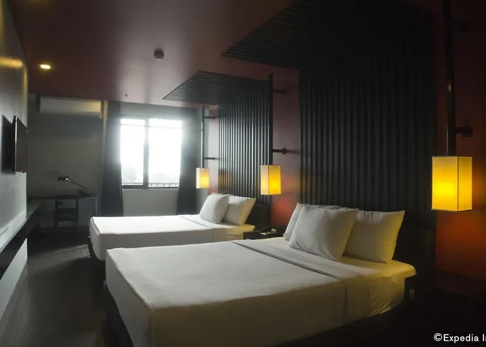 Amelie Hotel 3*